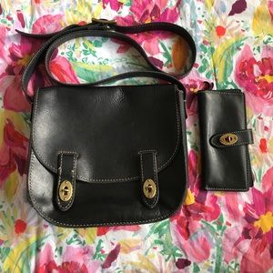 Black leather fossil purse and matching wallet